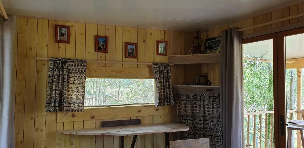 La Cabane Perchee Villelaure Exteriör bild